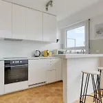 Le Dormoy - Balcon Et Vue Panoramique Sur Les Toits De Paris